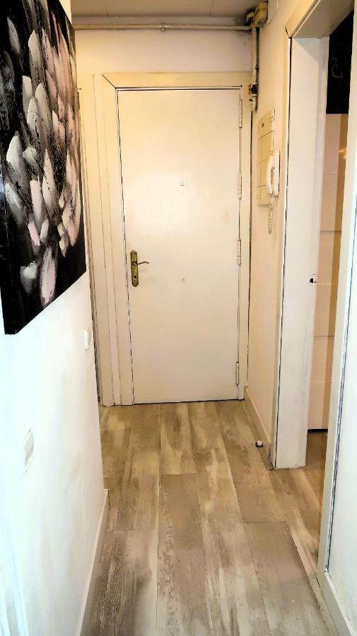 Entire Apartment , 2 Bedrooms Newly Remodeled Center Sitges Barcelona Exterior photo